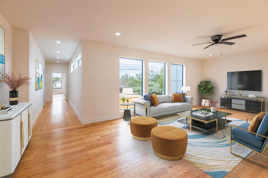 Royal Crest - Residential