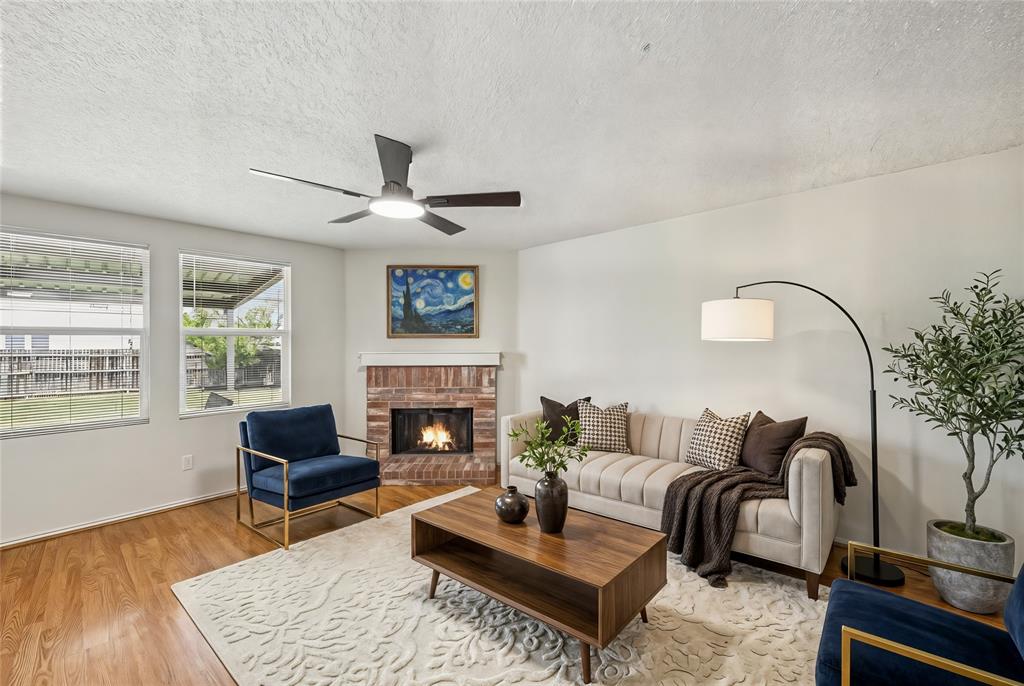 Burleson Meadows - Residential