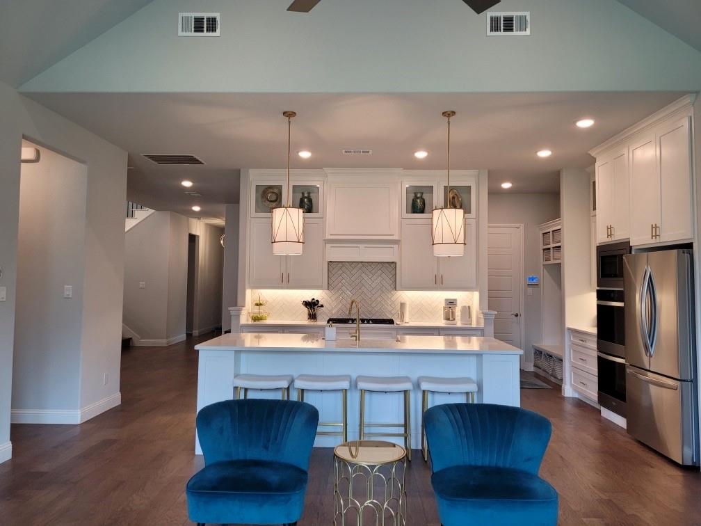 Merritt Village - Residential