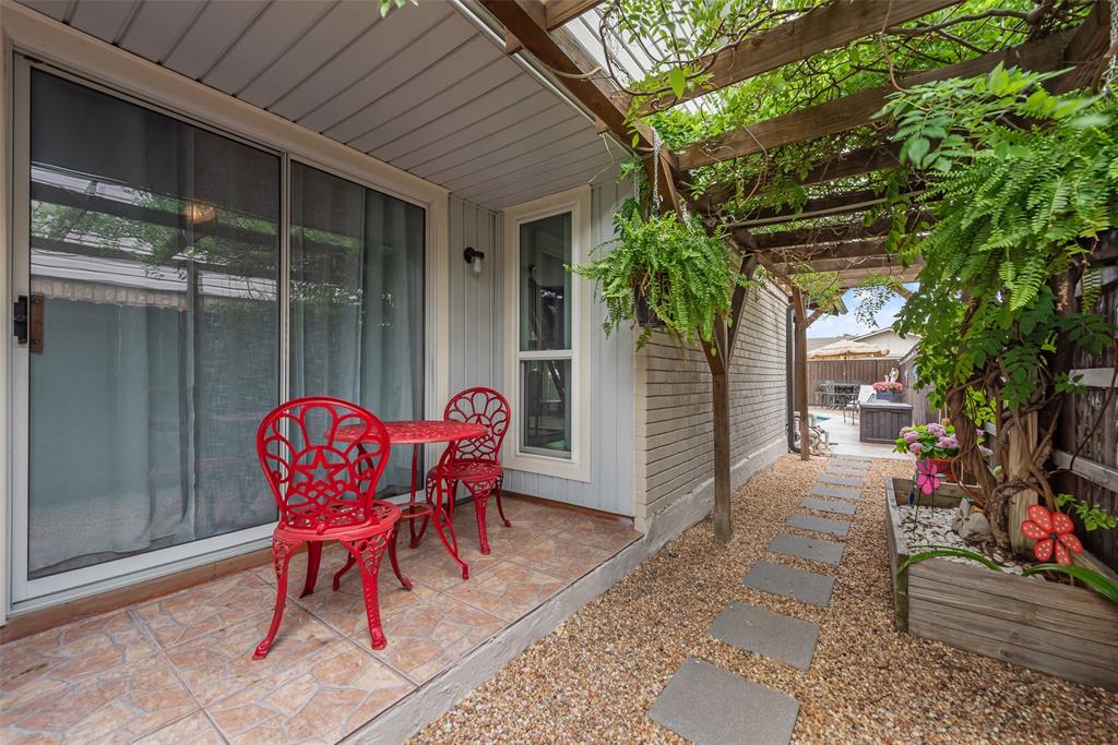 Woodlake No 8 - Residential