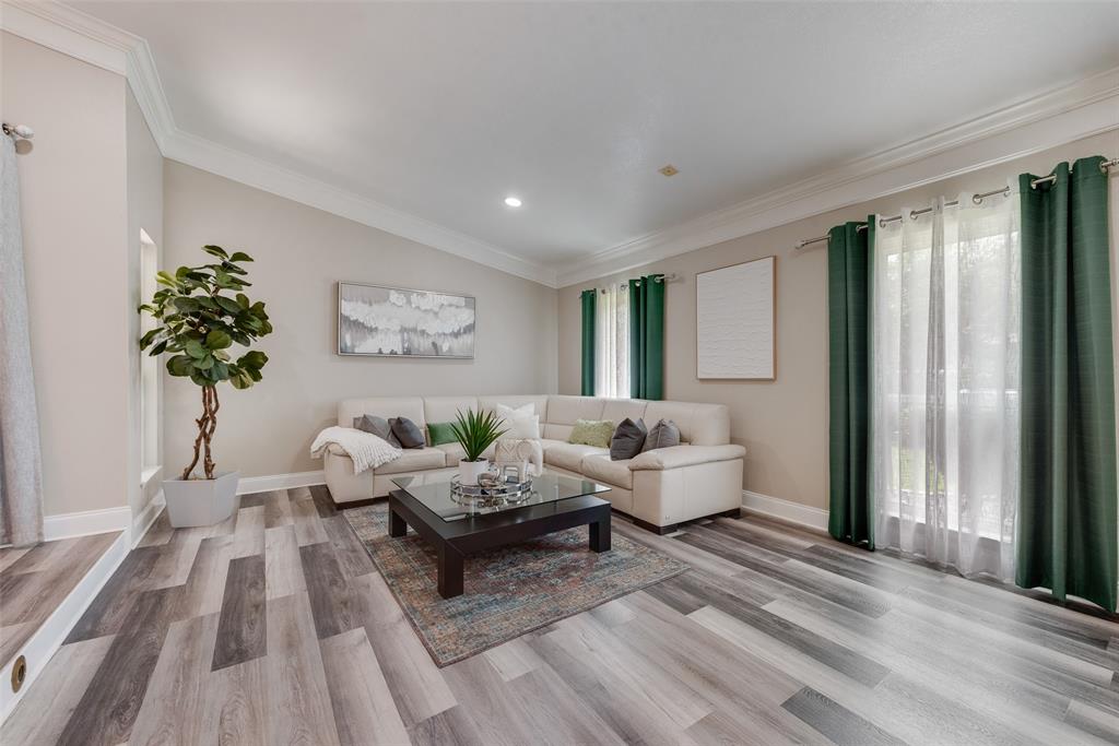 Woodlake No 8 - Residential