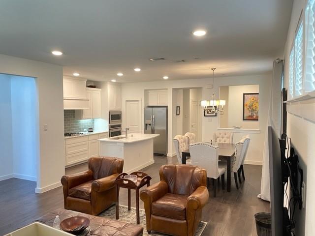Heritage Creekside Homes West - Residential Lease