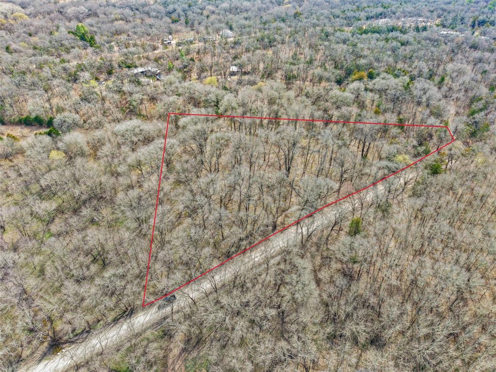 2.34 acres of land located in Terrell, TX with easy access to major highways and just a short drive from Dallas. This property offers great potential for building your dream home, investment, or recreational use. Priced below the current county appraised value, making it an excellent opportunity for investors or buyers looking for land in a growing area. No improvements currently on the property, giving you the freedom to design and build to your needs. Survey and topography available.