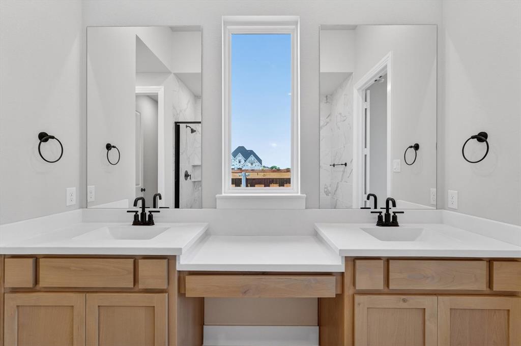 Trinity Falls - Residential