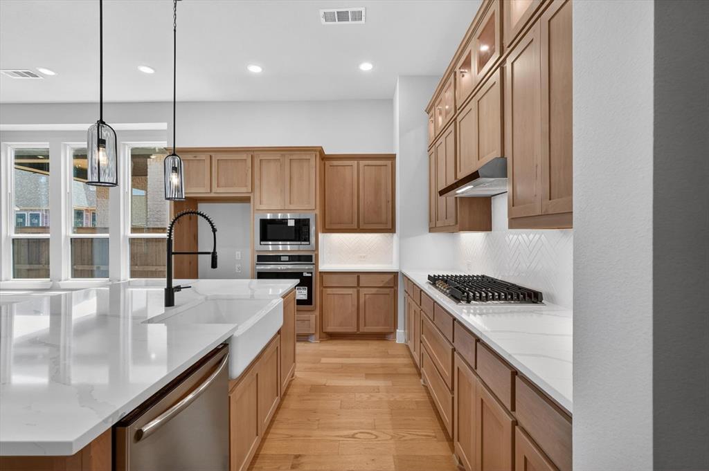 Trinity Falls - Residential