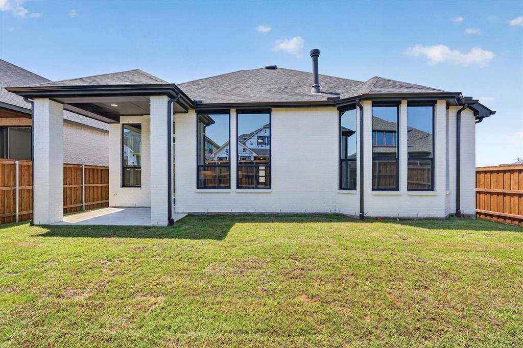 Trinity Falls - Residential