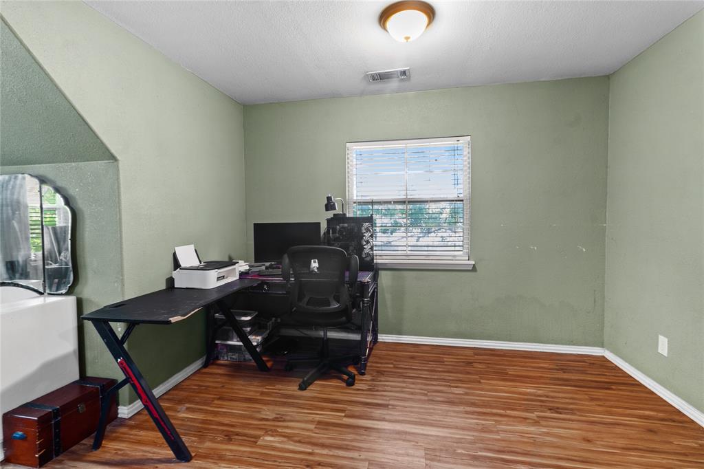 Ennis-Dvv - Residential