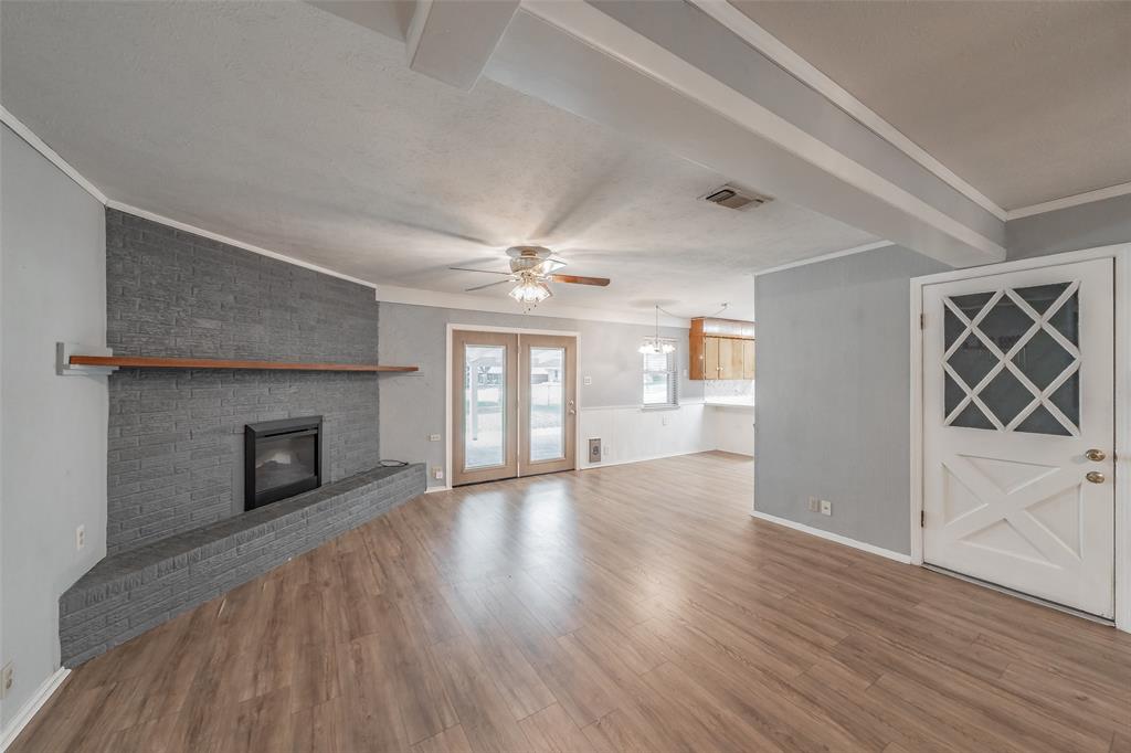 Crestmoor Park - Residential