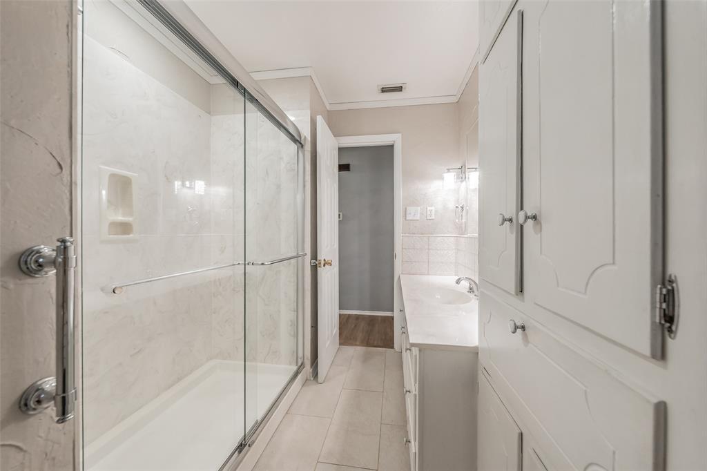 Crestmoor Park - Residential