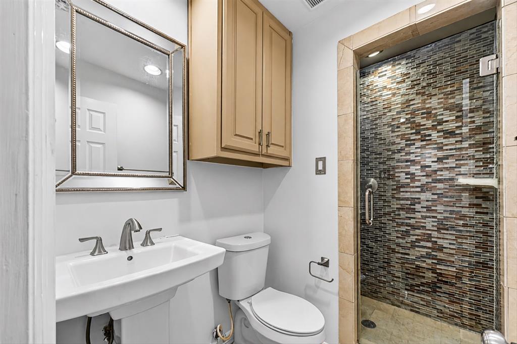 Northwood Hills 01 - Residential