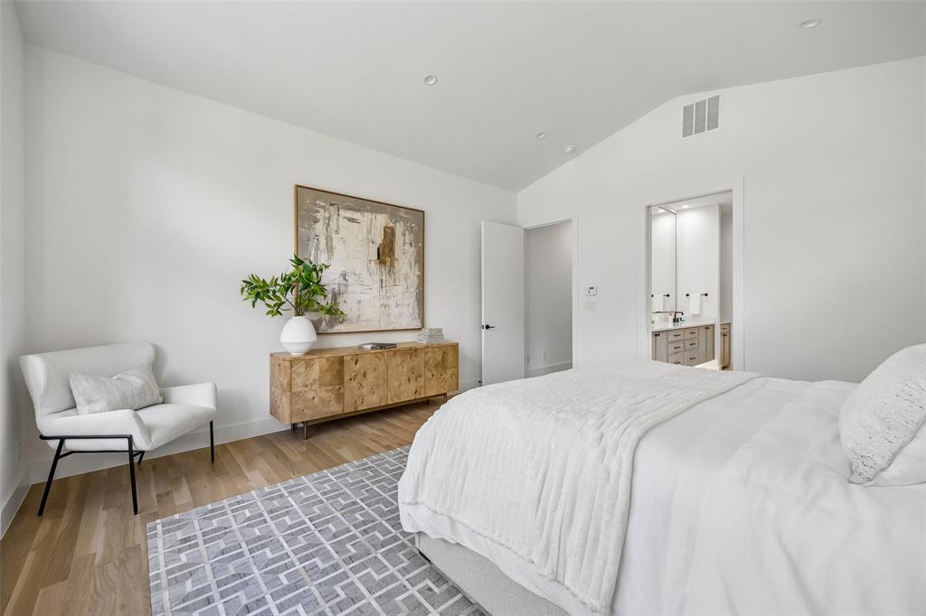 MONTEBELLO PARK - Residential