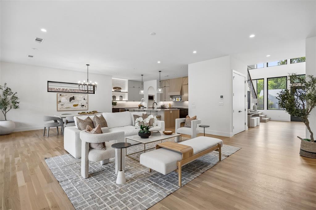 MONTEBELLO PARK - Residential