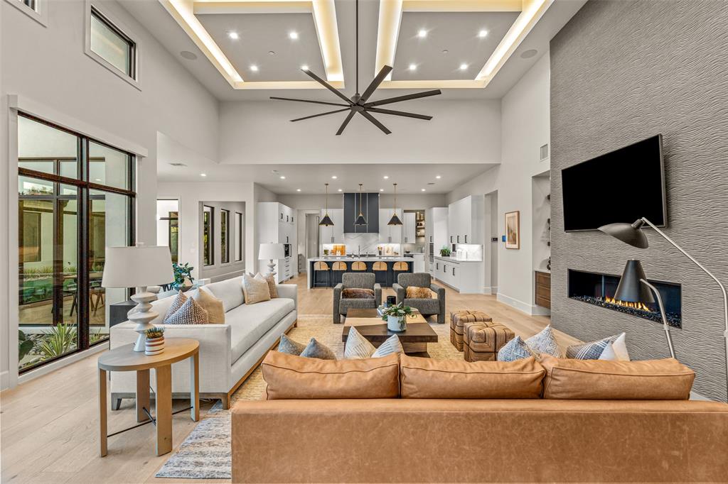 Terra Bella - Residential