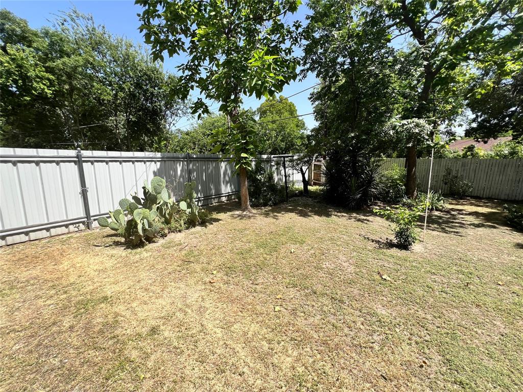 Military Park - Residential