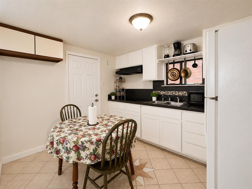 Military Park - Residential