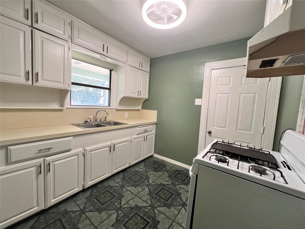 Military Park - Residential