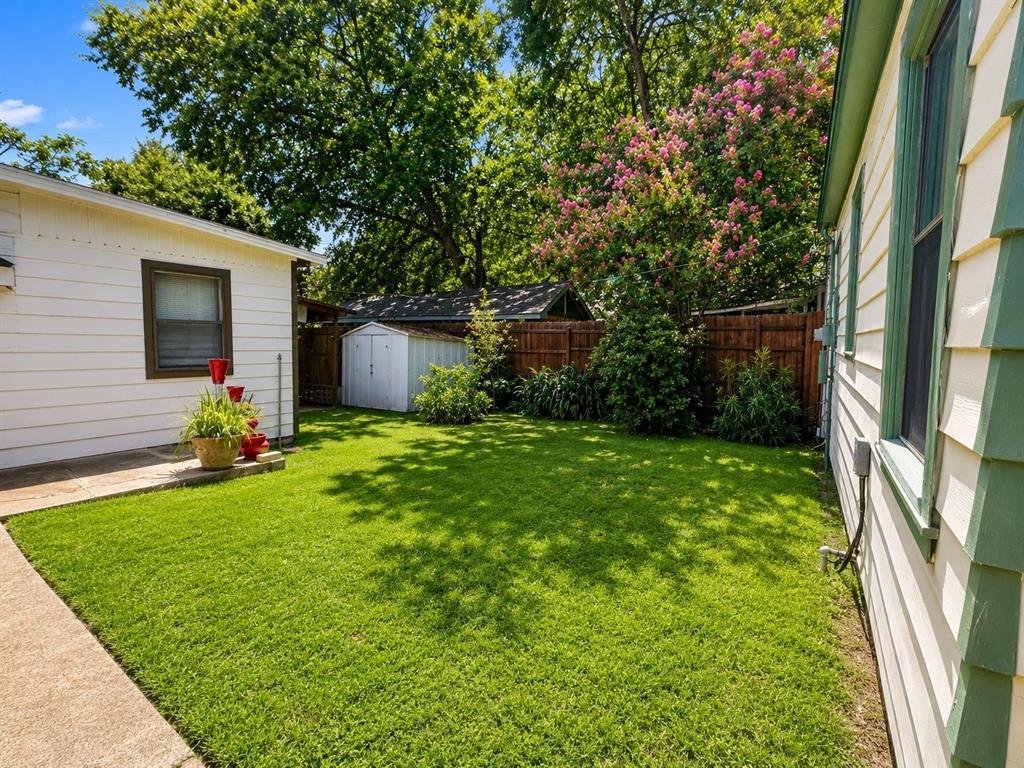 Military Park - Residential
