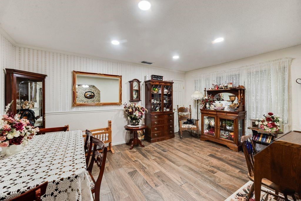 4DSD62 - Residential