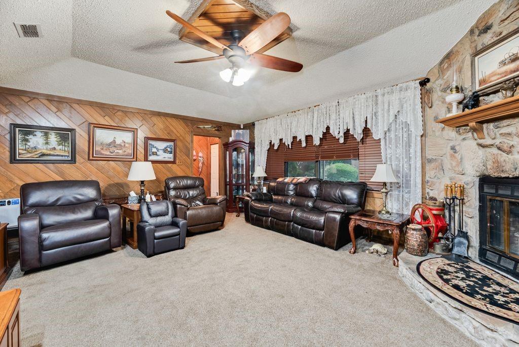 4DSD62 - Residential