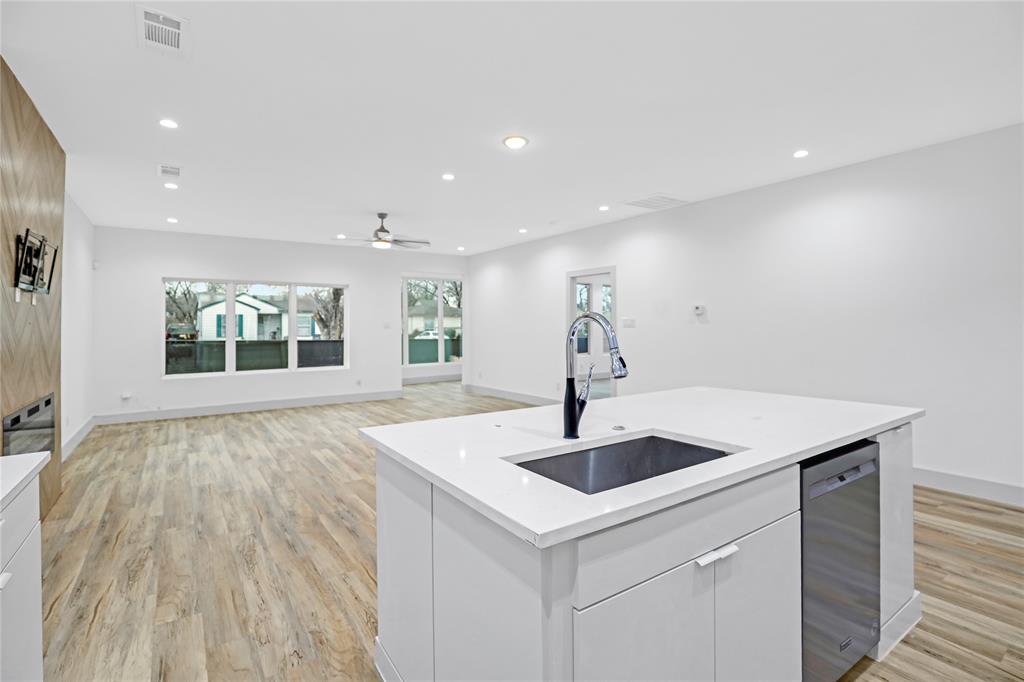 Lisbon Heights - Residential