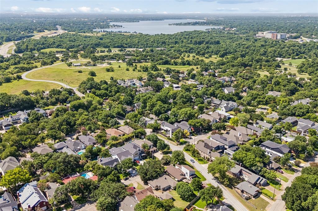 White Rock Highlands - Residential