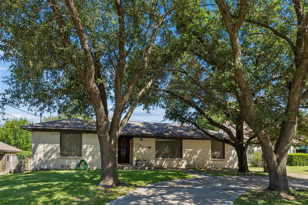 Amazing opportunity to create your dream home in coveted White Rock Valley feeding into White Rock Elementary and walking distance to the school, Flag Pole Hill and White Rock Lake. This approximately 2400 sqft home could be remodeled as is, added onto the top for a little more square feet or build your dream home on a 76.5 x 150 foot lot which is just over 11K sqft allowing you to have a dream home and dream backyard that is a rare combination in this amazing neighborhood. It’s a beautiful, treed property that is very flat and sits almost at the highest elevation in the whole neighborhood. Make this one your Dream Home today.