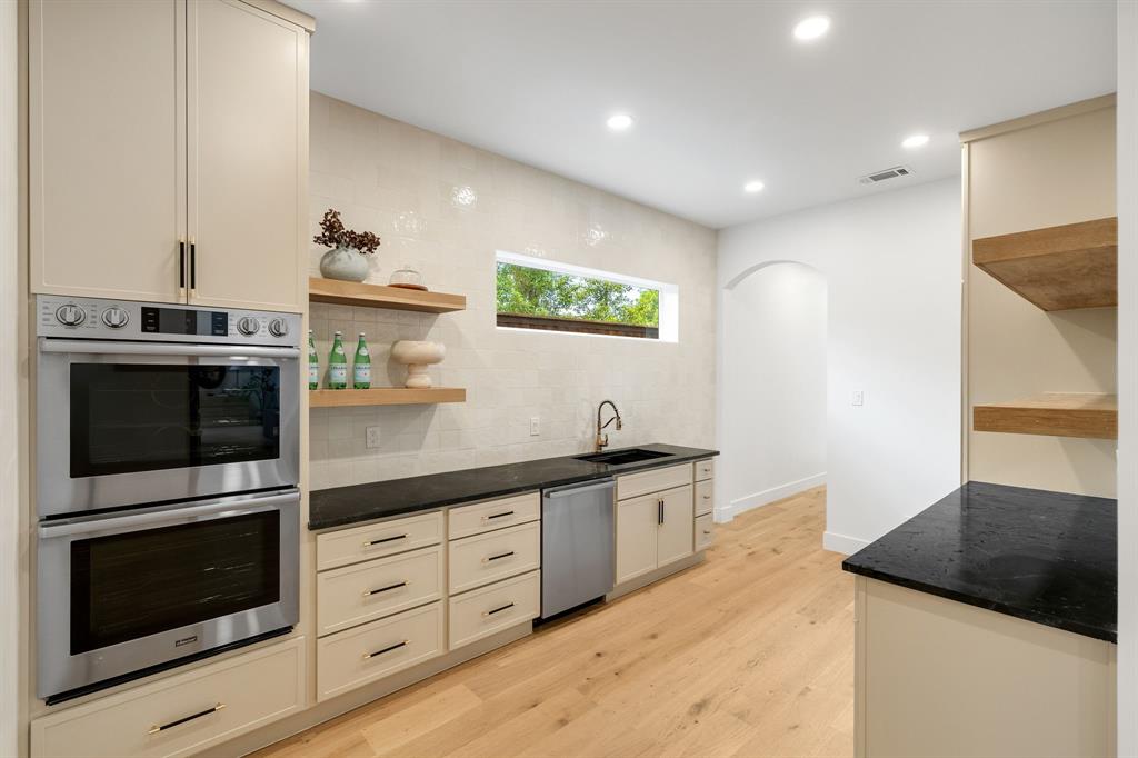Northaven Meadows - Residential