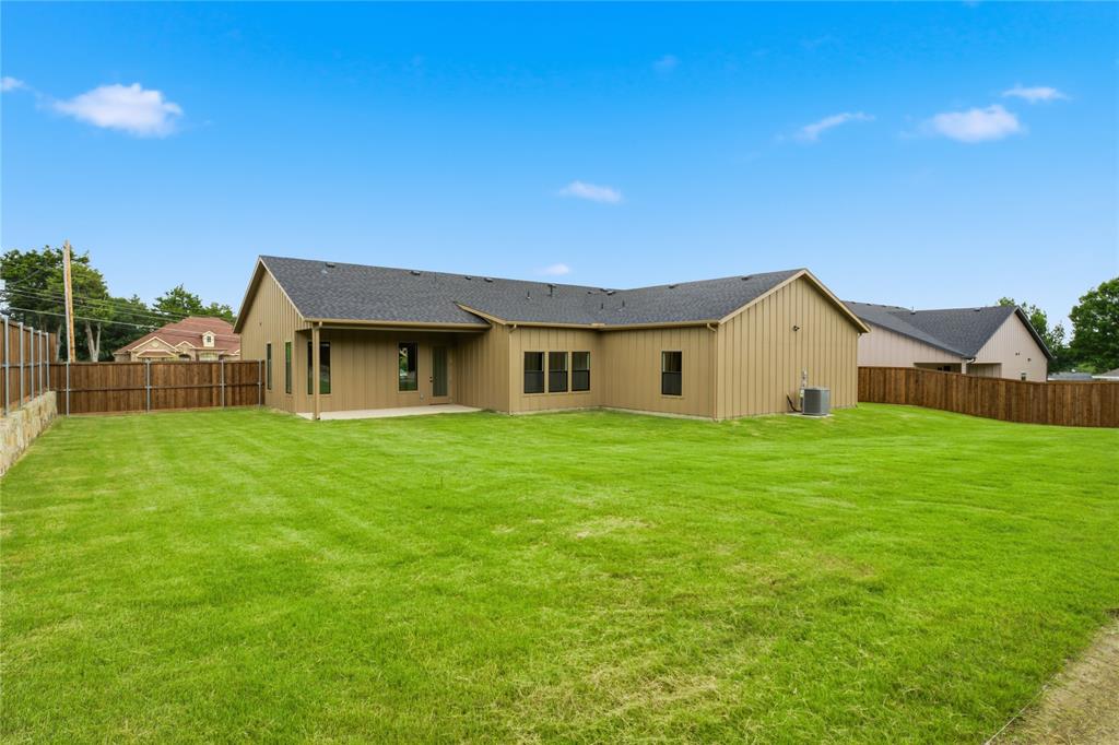 Camp Wisdom Estates - Residential
