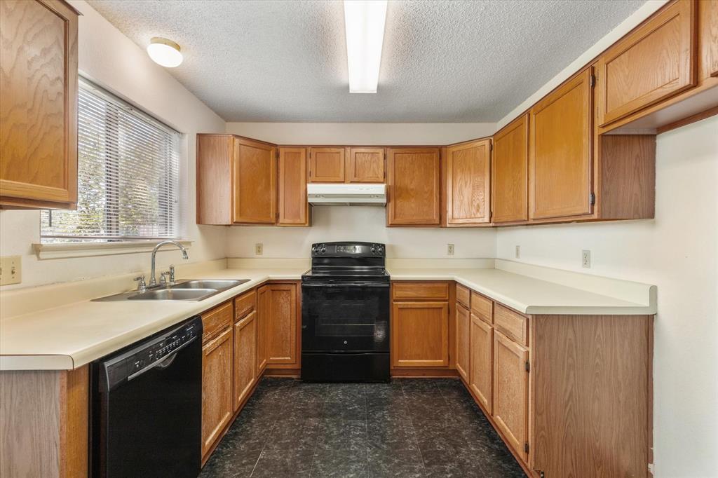 Chapel Creek - Residential