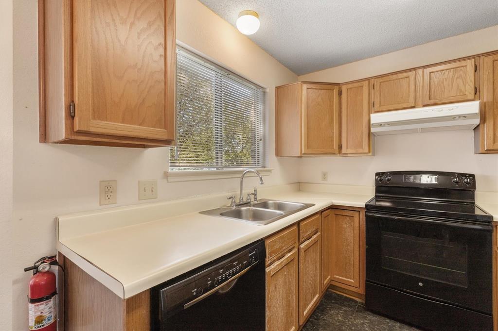 Chapel Creek - Residential