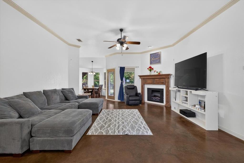 Treaty Oaks - Residential