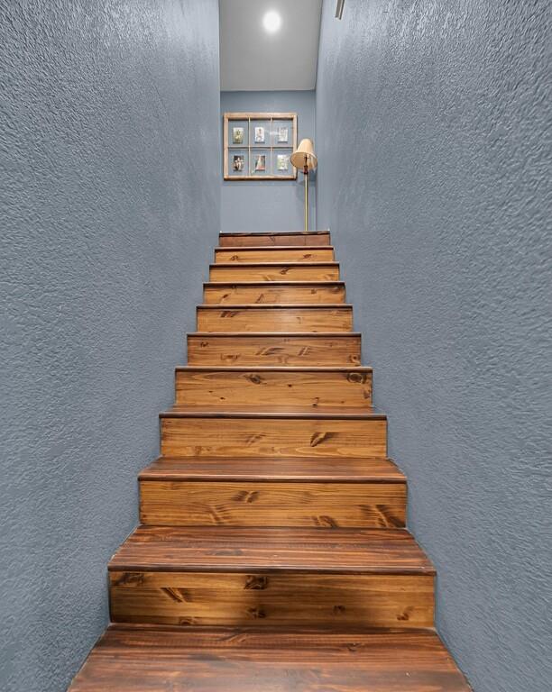A K Anderson - Residential