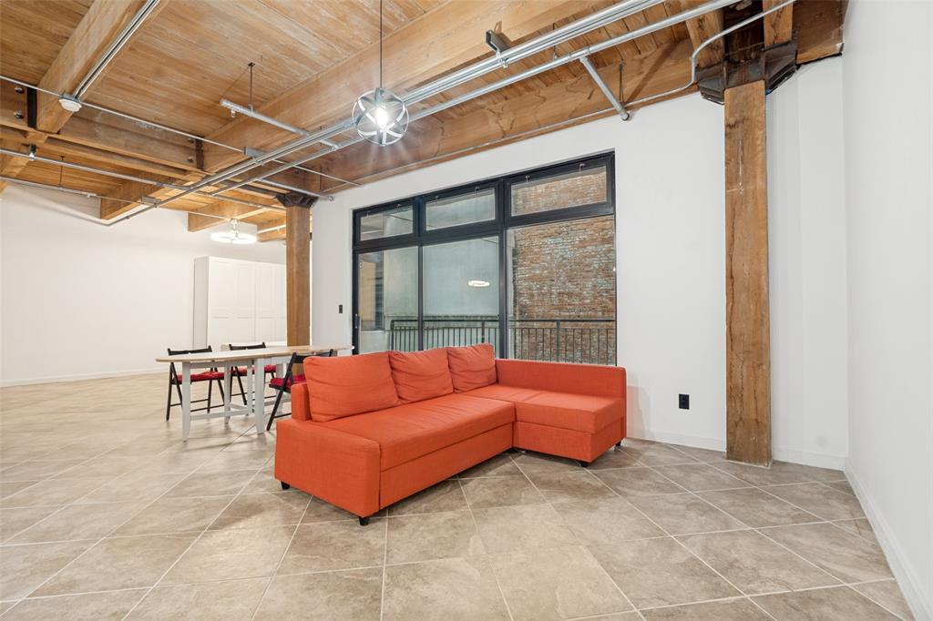 501 Elm Add - Residential