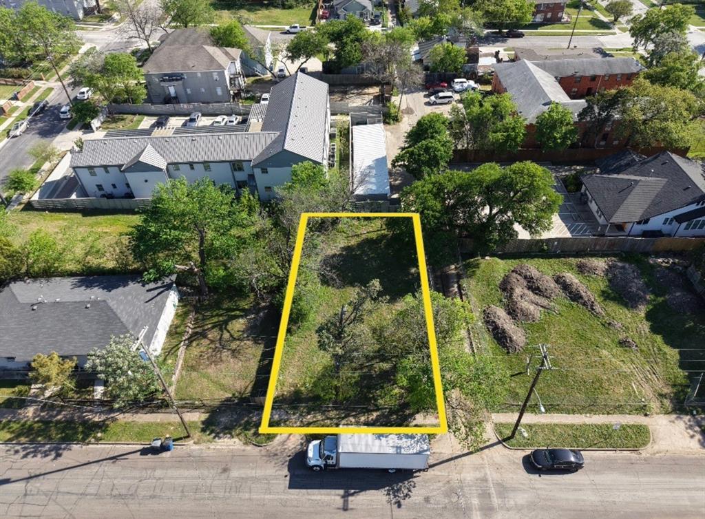 Oak Cliff Original - Land