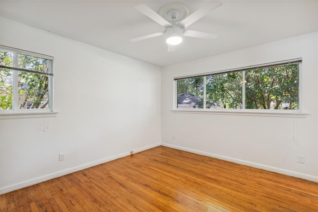 Ridgewood Park - Residential Lease