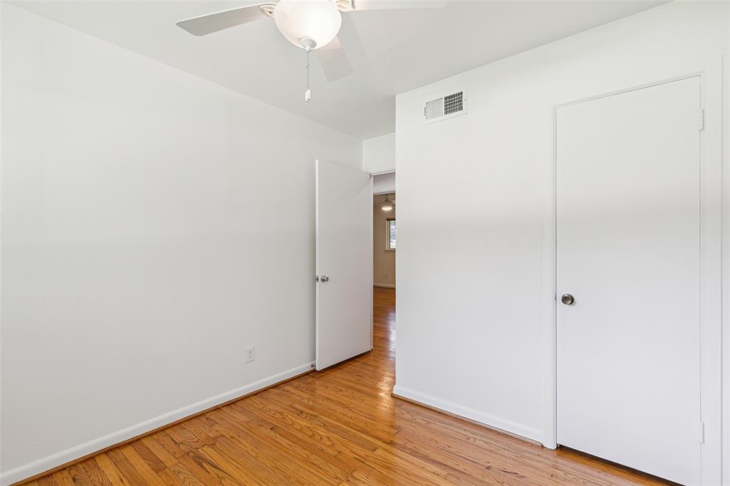 Ridgewood Park - Residential Lease