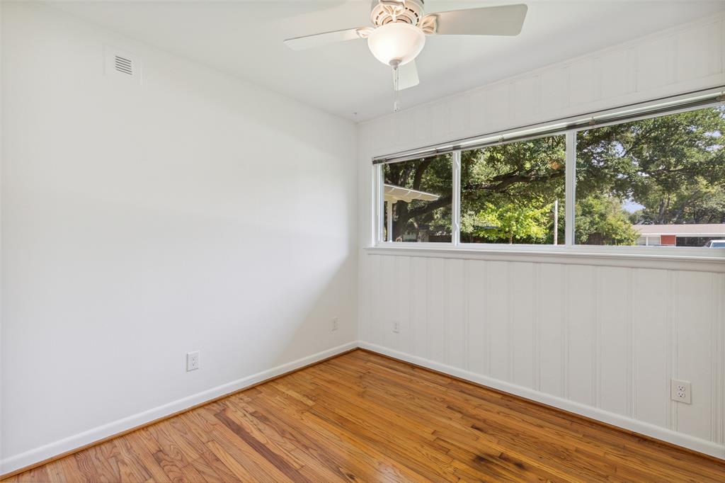 Ridgewood Park - Residential Lease