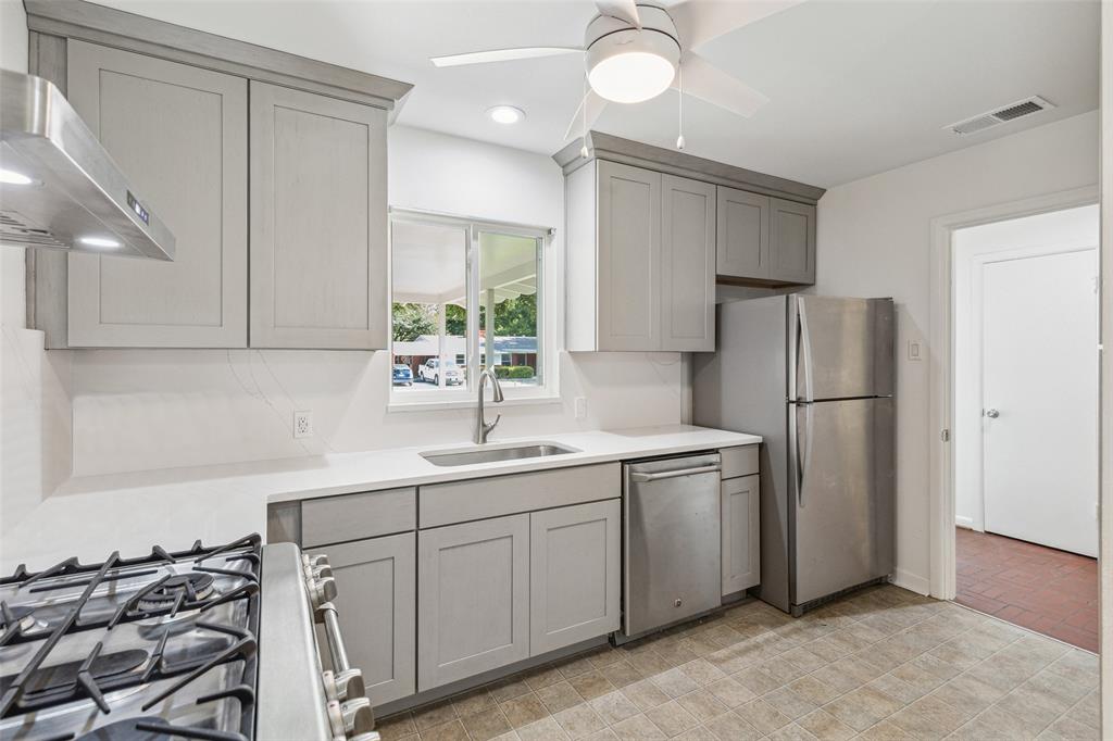 Ridgewood Park - Residential Lease