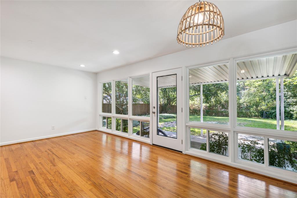 Ridgewood Park - Residential Lease