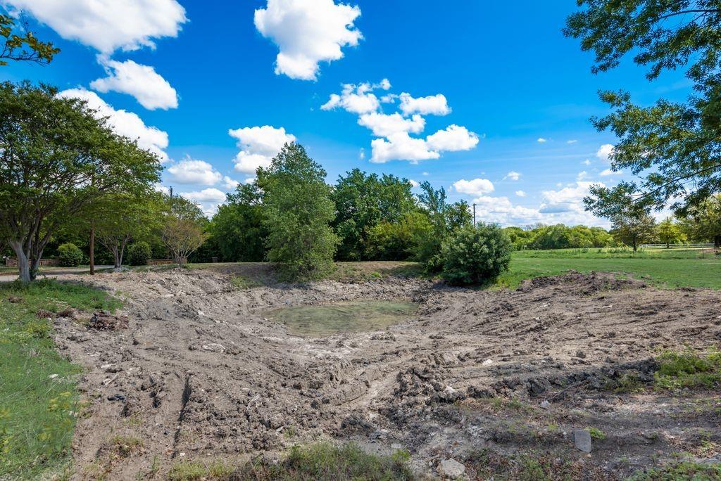 ROLLING ACRES 2.46 AC - Residential Lease