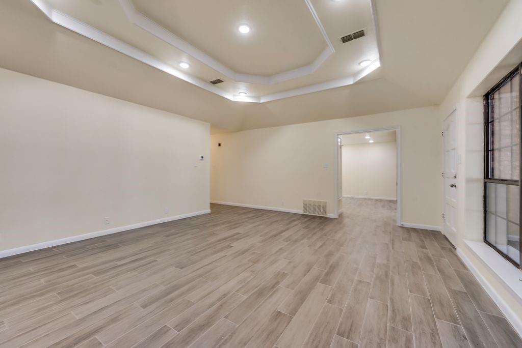 ROLLING ACRES 2.46 AC - Residential Lease