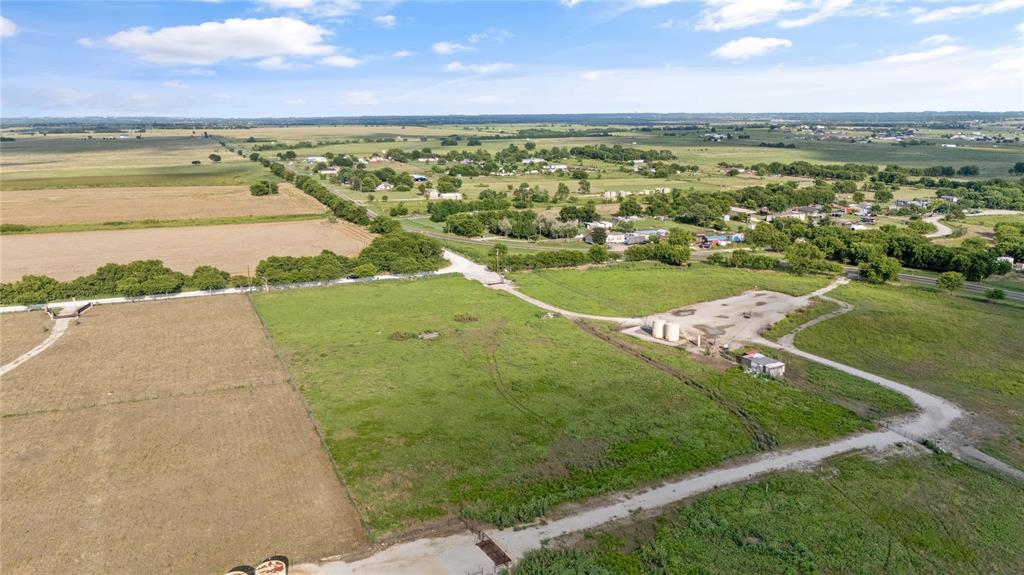 Roberts, No 1070 - Land