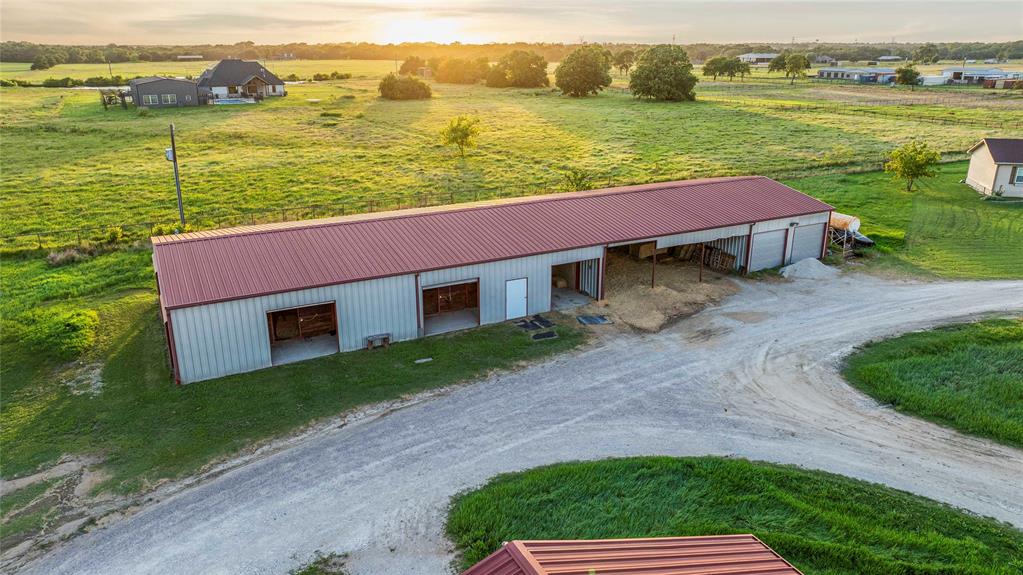 (RANCH) HORSE RANCHES IN COUNTY - Farm