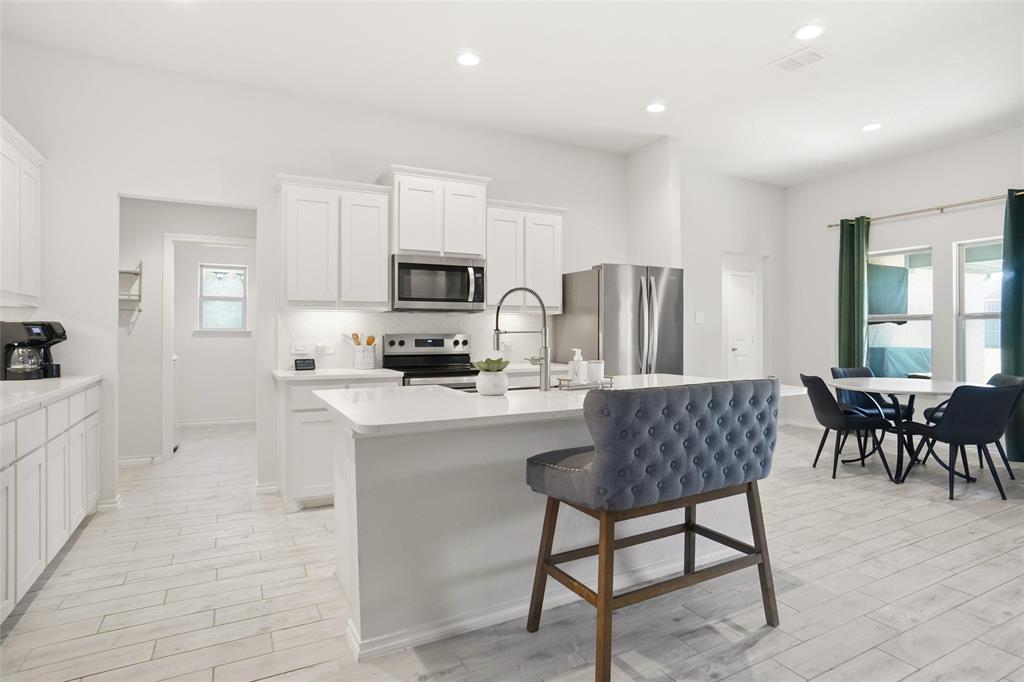 Mountain Vly Lake Tr D Ph 1 - Residential
