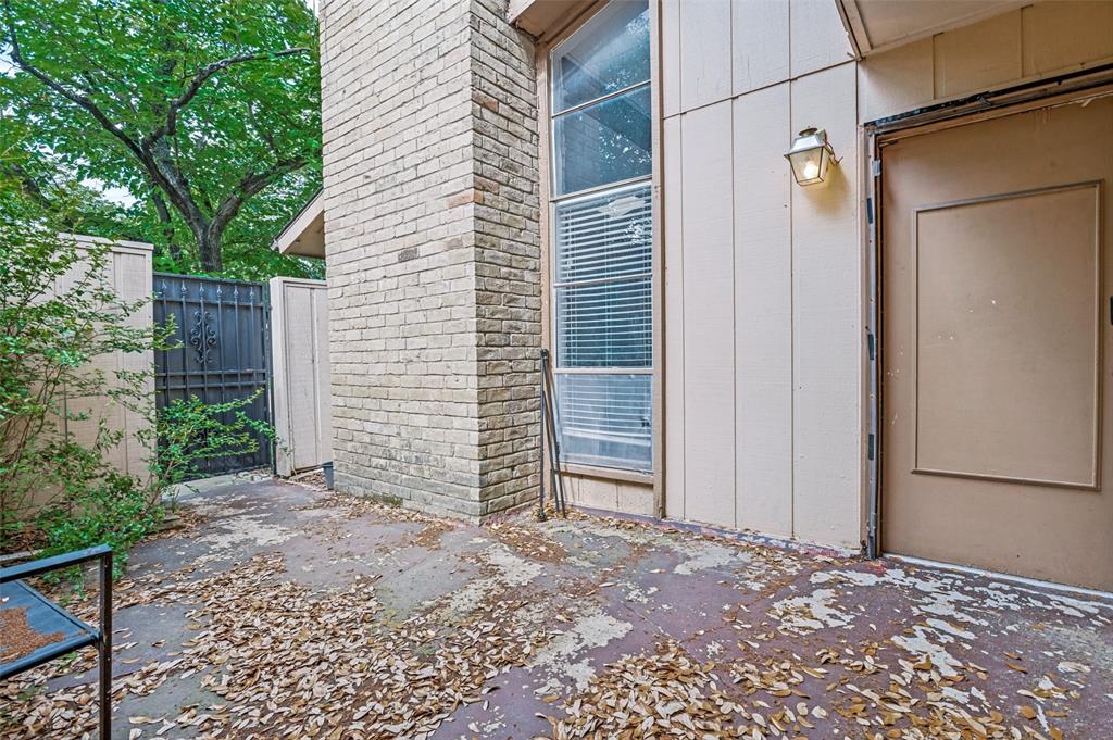 Preston Place Townhomes - Residential
