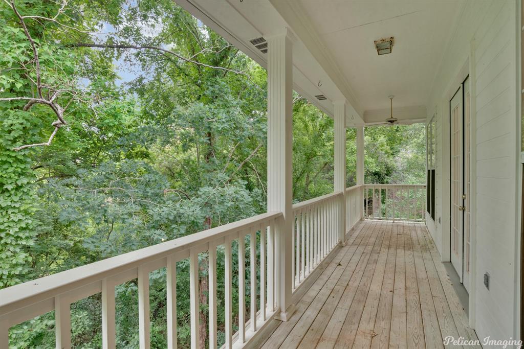 Lake Place - Residential