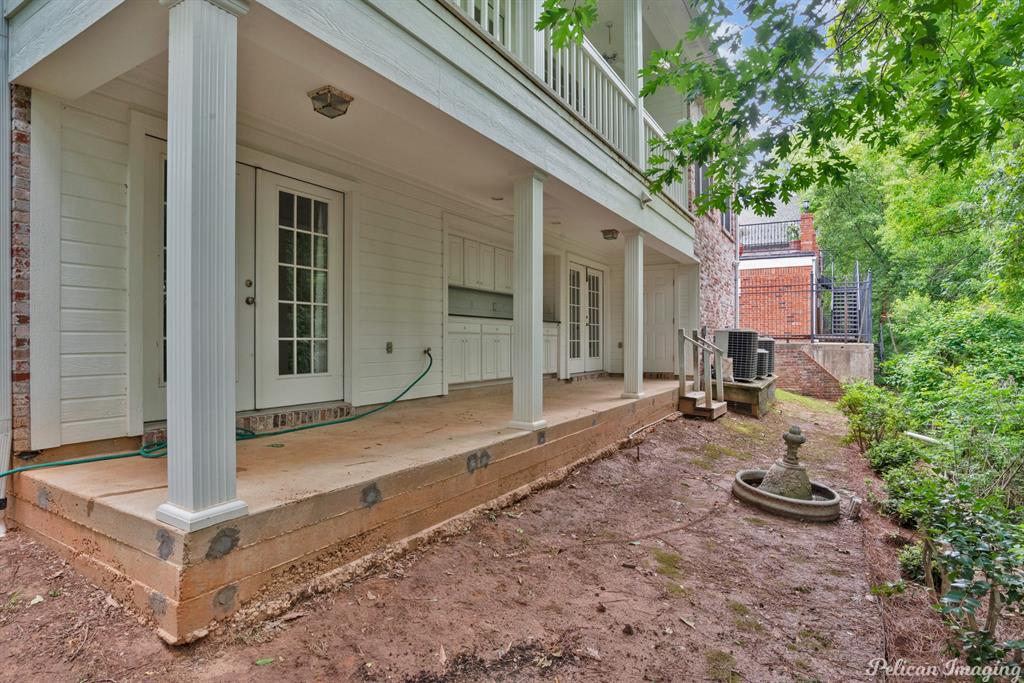 Lake Place - Residential
