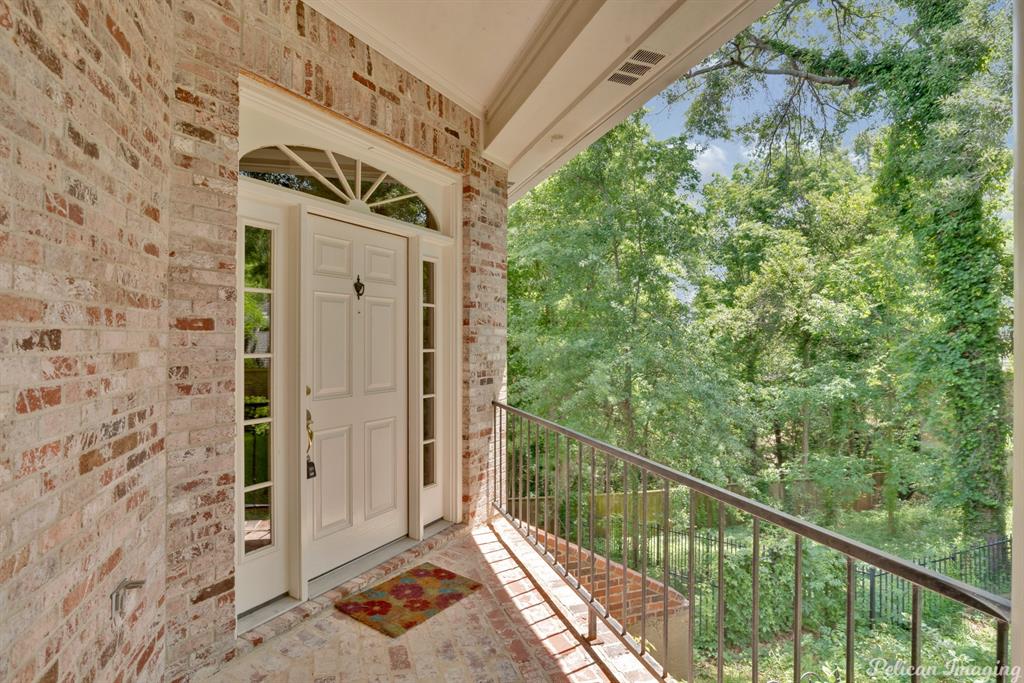 Lake Place - Residential