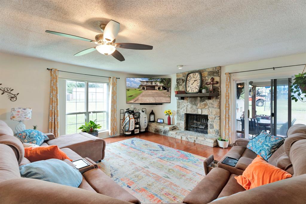 DeCordova Bend Estates - Residential