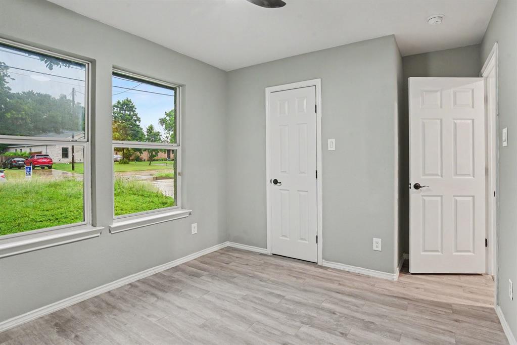 Central Ave - Residential